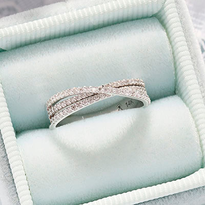 Style 103368: Three row diamond bridge wedding band, 1/3ct t.w.