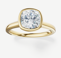 18k-yellow-gold-cushion-2ct