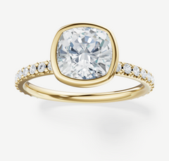 18k-yellow-gold-cushion-3ct