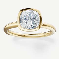 18k-yellow-gold-cushion-2ct