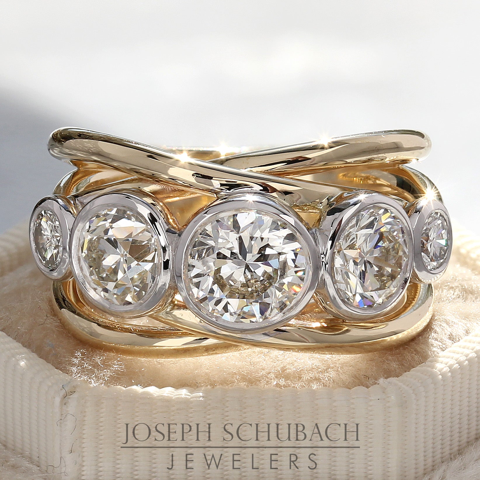 The Golden Girl Ring Style 102745