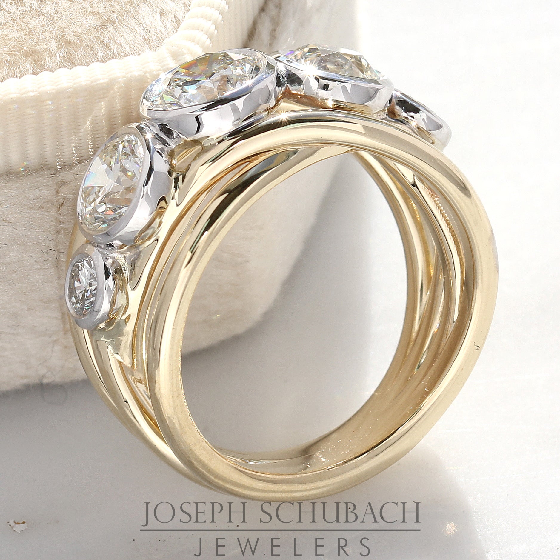The Golden Girl Ring Style 102745
