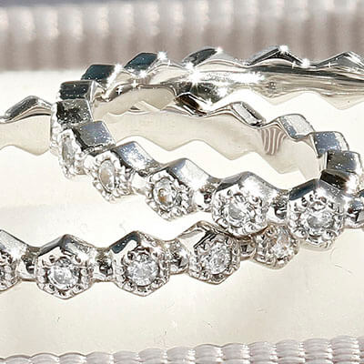 Style 103356: Hexagon Shaped Round Lab Diamond Wedding Band With Milgrained Edges