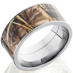 Style 103611: Titanium 10mm Flat Band with 9mm of Realtree Max4