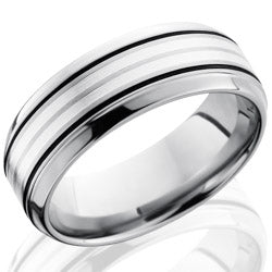 Style 103543: Titanium 8mm Beveled Band with 2mm SS