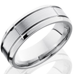 Style 103667: Cobalt Chrome 7mm Beveled Band with Segmented Pattern