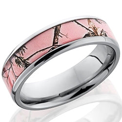 Style 103968: Titanium 6mm beveled band with Pink Real Tree AP pattern