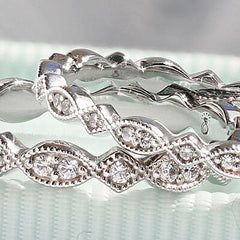 Style 103351: Marquise And Diamond Shape Wedding Band With Round Lab Diamonds And Milgrain Edges
